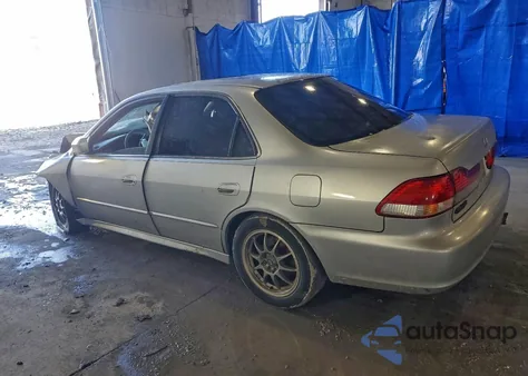 2001 Honda Accord Ex из США, поврежденный, VIN 1HGCG56671A086308